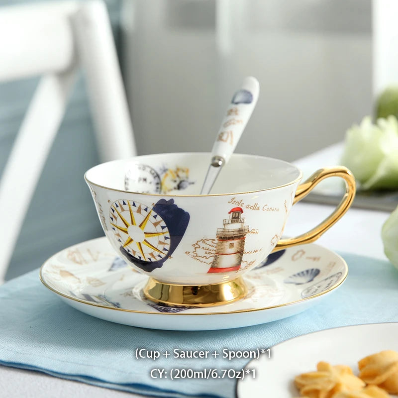 Tasse a the cafe porcelaine anglaise queen's royal albert mois de mai Tasse a the cafe porcelaine anglaise queen's royal albert mois de mai