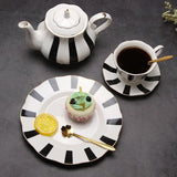 Théière en Porcelaine Blanche <br> à Pois ou Rayures 850ml