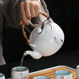 Théière en Porcelaine <br> Motif Japonais 680ml