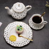 Théière en Porcelaine Blanche <br> à Pois ou Rayures 850ml