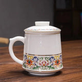 Tasse Porcelaine avec Filtre et Couvercle