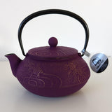 Théière en Fonte Japonaise Violette <br> Iwachu Kingyo 600ml