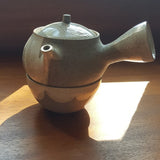 Théière japonaise et tasse