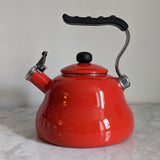 bouilloire rouge