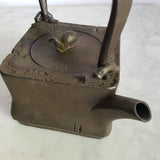 Bouilloire en Fonte <br> Pour Poêle à Bois 550ml
