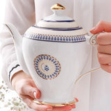 Théière en Porcelaine Bleue et Blanche