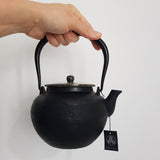 Tetsubin Made In Japan <br> Oitomi Fonte et Céramique 800ml