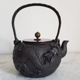 Bouilloire en Fonte Dragon