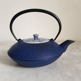 Théière Bleue en Fonte