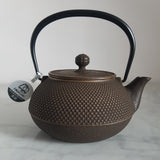Théière Japonaise Traditionnelle en Fonte <br> Iwachu Arare 900ml