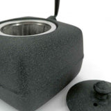 Théière en Fonte Carrée <br> Wazuqu Yoho 400ml