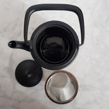 Théière en Fonte Design Scandinave <br> Wazuqu Wabi 600ml