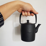 Théière en Fonte Noire