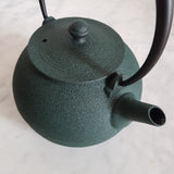 Théière en Fonte Verte