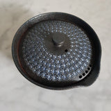 Théière Gravée