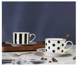 Théière en Porcelaine Blanche et Noire <br> Tea for One 450ml