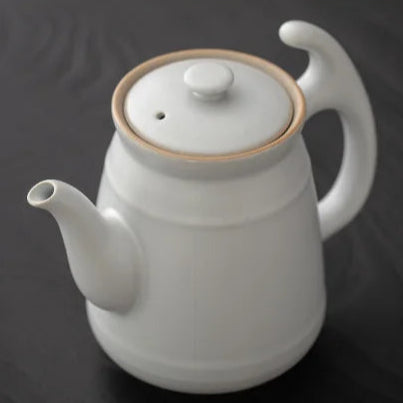 Théière en Céramique <br> Blanche avec Filtre 660ml