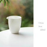 Petit pichet en porcelaine <br> 200 à 400 ml