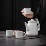 Théière en Céramique <br> Blanche avec Filtre 660ml