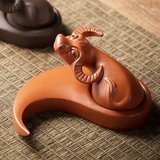 Tea Pets <br> Buffle en Argile