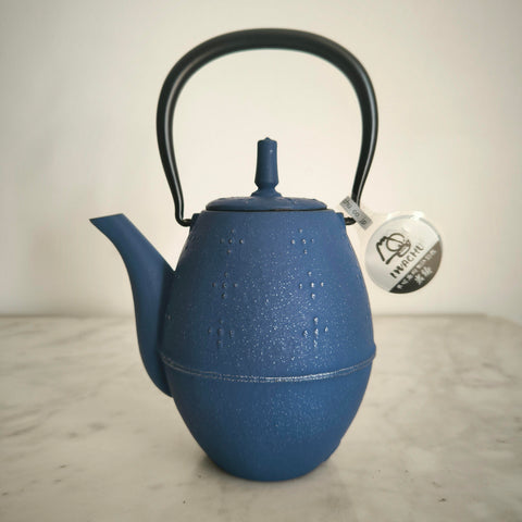 Théière en fonte Grain 0,8L - Kusmi Tea Théière en fonte Grain 0,8L - Kusmi Tea