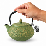 Théière en Fonte Verte <br> Iwachu Matsuba 600 ml