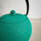 Théière en Fonte Turquoise <br> Wazuqu Mayu 550ml