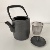 Théière en Fonte Design Scandinave <br> Wazuqu Wabi 600ml