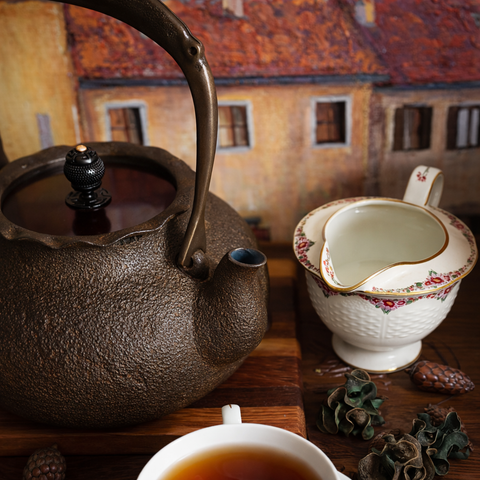 Théière en Fonte <br> Bouilloire Non Émaillée KAKI 1300ml