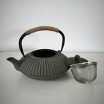 Théière en Fonte <br> Plate 800ml