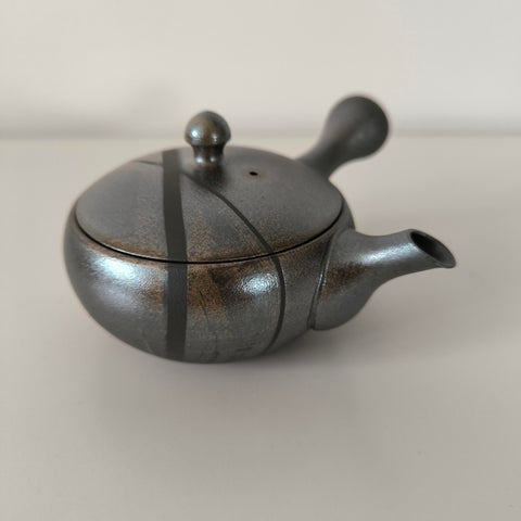 Théière Artisanale Japonaise