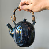 Théière en Porcelaine Bleue <br> Japonaise 700ml