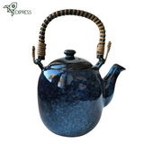Théière en Porcelaine Bleue <br> Japonaise 700ml