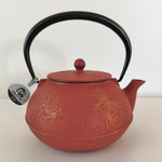 Théière Rouge en Fonte <br> Iwachu Kingyo 1.2L